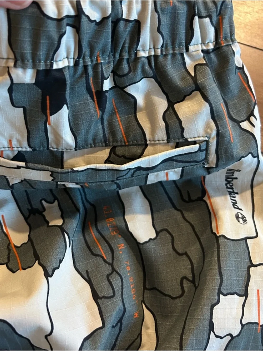 Timberland Eco Water-Resistant Camp Ripstop Jogger Pants Size Medium Camo